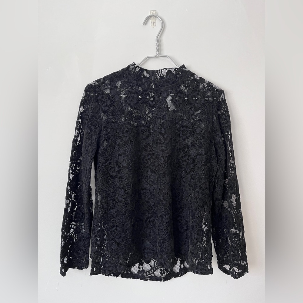 BNWT Black Lace Longsleeve Mockneck Top with Tank Top 👚 - Picture 1 of 6